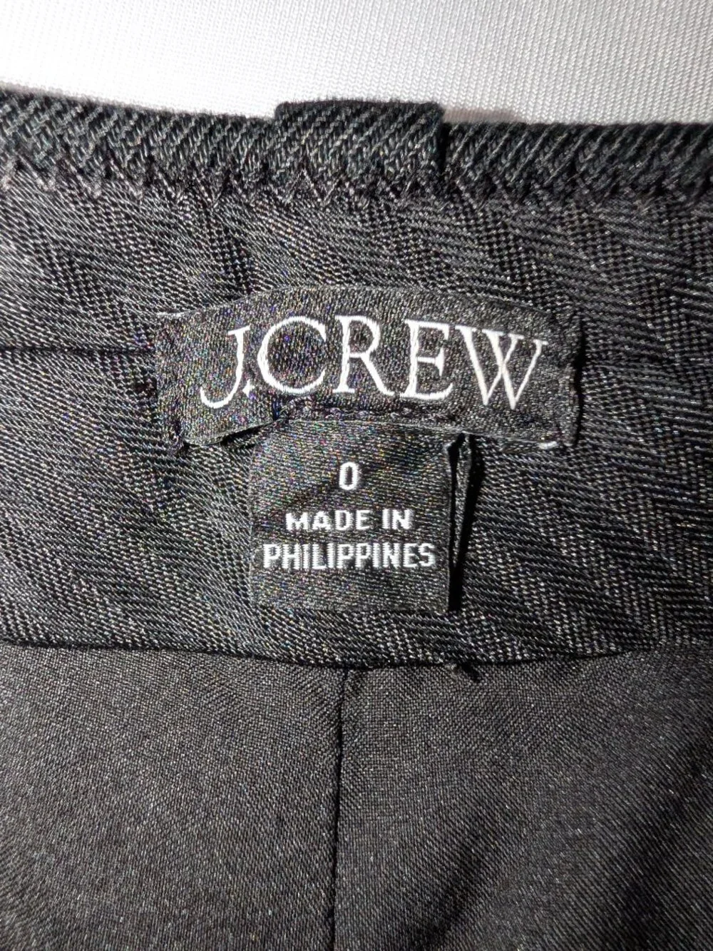 J. Crew | 2025 Stretch Linen Blend Black Lucia Pleated Shorts | Size  0